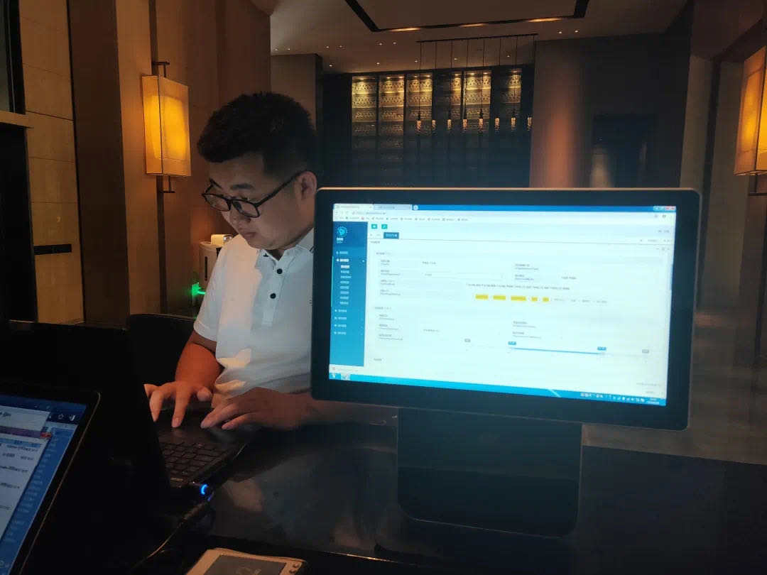 众里“巡她”千百度,只为用心呵护