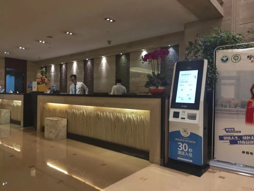 众里“巡她”千百度,只为用心呵护